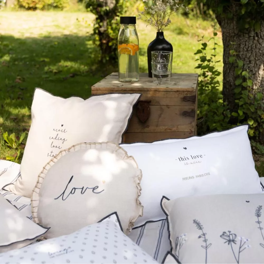 Cuscino never ending love story - immagine 2